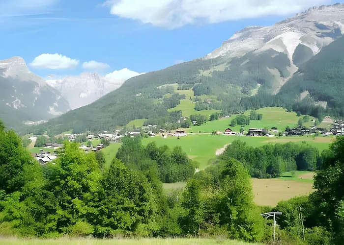 Chalet Cosy A Sixt-Fer-A-Cheval Avec Vue Sur La Montagne